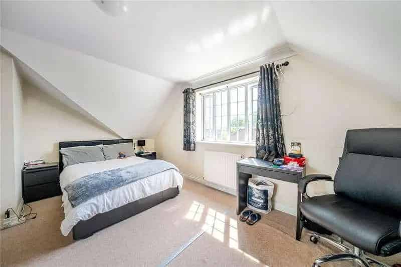 6 Bed HMO Investment Opportunity - 9% Yield