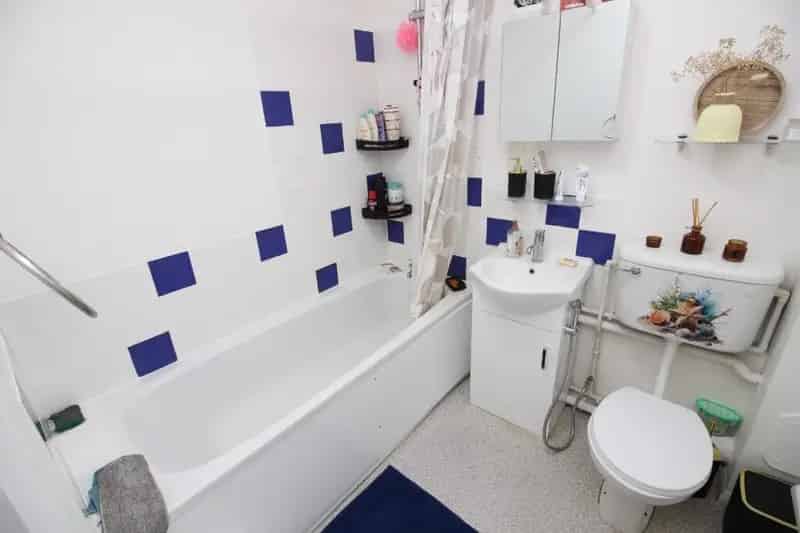 1 Bed Flat for Sale