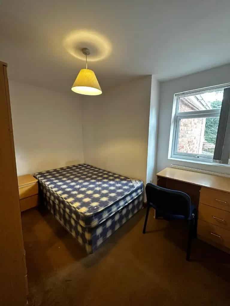 6 Bedroom Semi Detached House 2025 2026 Academic Year