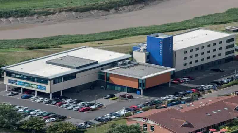 Ground Floor Commercial Suite Serviced Offices Clinic Health Beauty