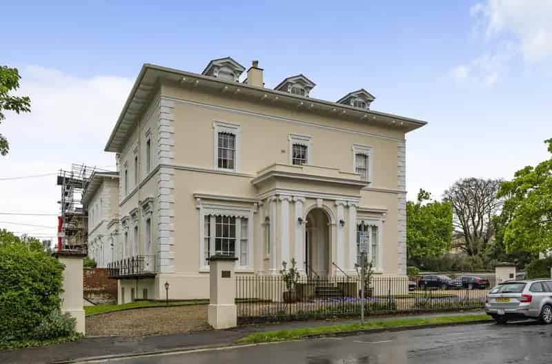 2 Bedroom Apartment for Sale