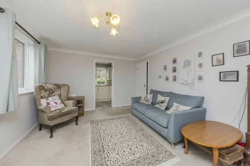 2 bedroom  Flat for sale, Macclesfield, Cheshire, SK10