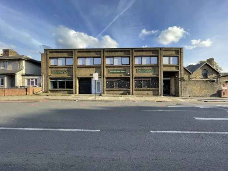 Office For Sale in London, England