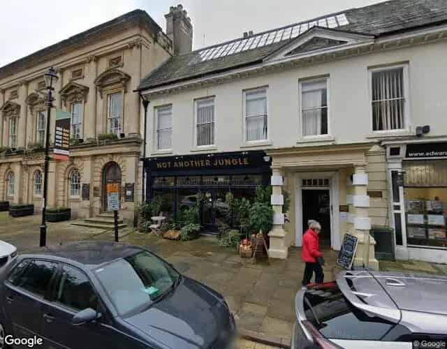 Shop Front Office Retail Premises in Northampton Town Centre