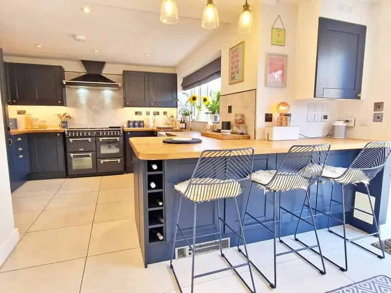 4 Bedroom House For Sale in Kingsmere