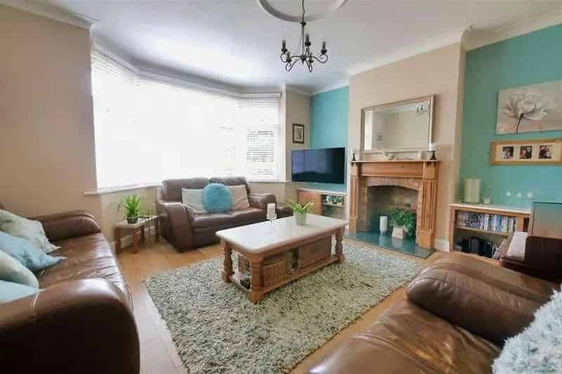 5 Bed Semi-Detached House for Sale in Worthing