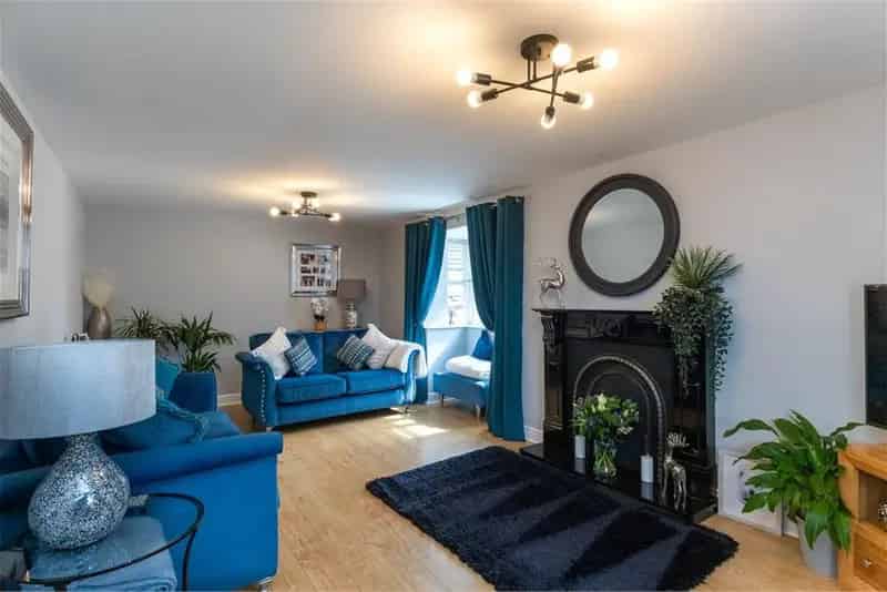 4 Bed Detached House with 1 Reception Room in Wallyford