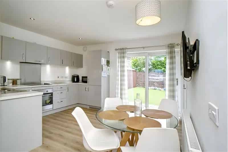3 Bed Terraced House Longstone Garden Ensuite