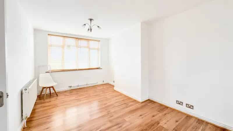 3 Bedroom House to Let Bedminster Down