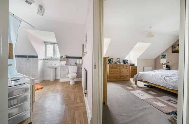 1 Bed Flat for Sale 40 Share Andover