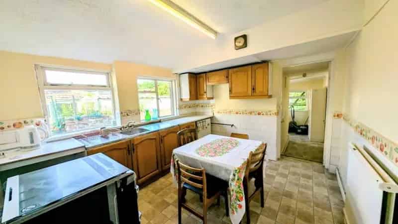 4 Bedroom House for Sale Near Eastville Park