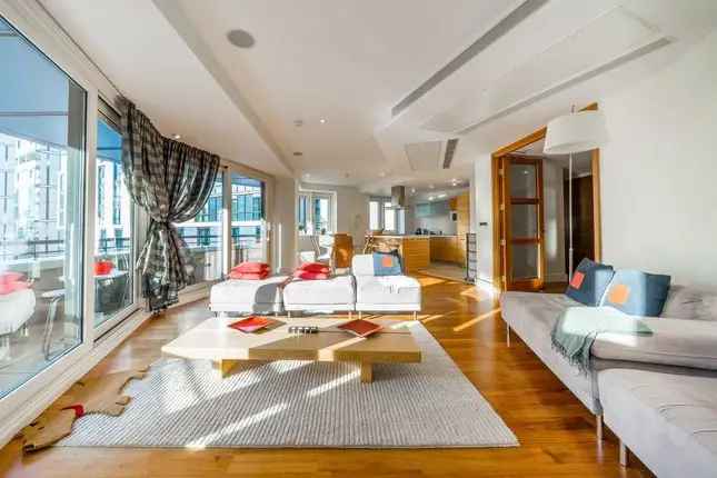 3 Bed Flat to Rent in Paddington Basin Canal View