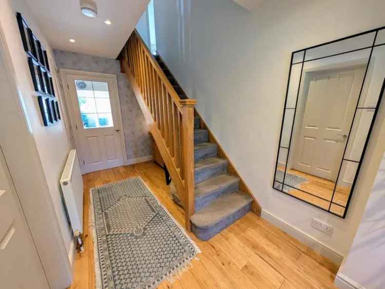 4 Bedroom House For Sale in Manor Park