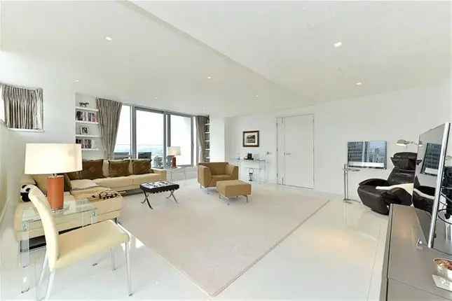 34th Floor 3-Bed Furnished Apartment Pan Peninsula Canary Wharf