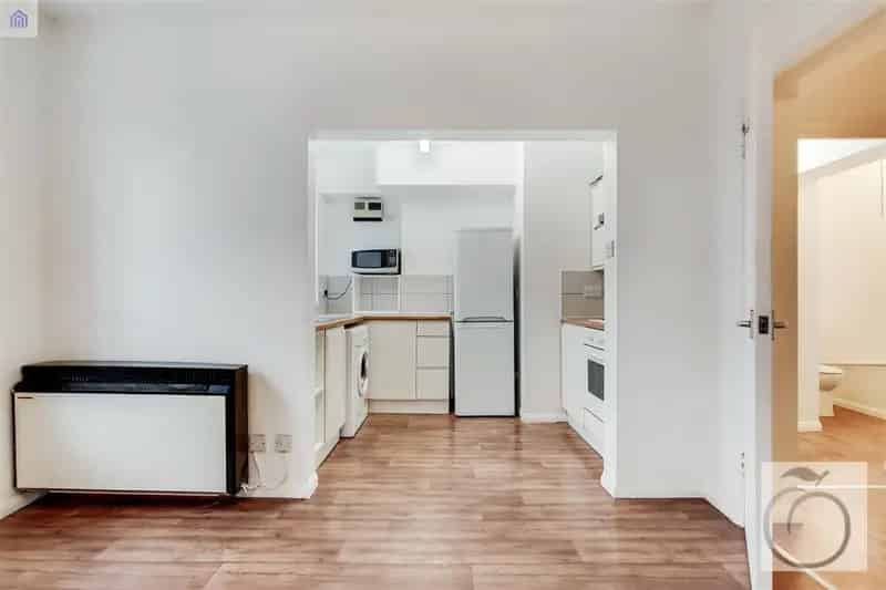 1 Bedroom Apartment Bethnal Green Near Transport Links