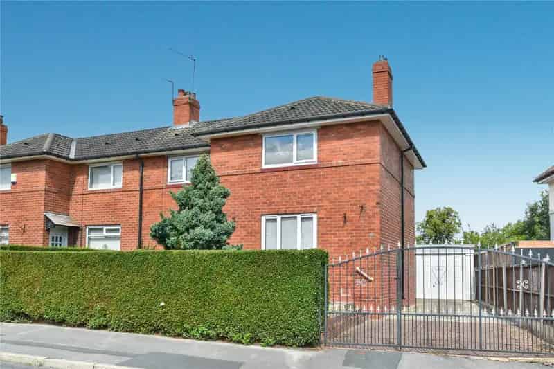 Family Semi Detached House for Sale