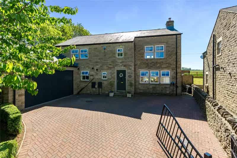 House For Sale , Leeds, England
