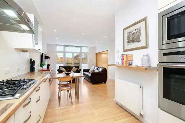 Flat for sale in Glasgow Harbour Terraces, Glasgow Harbour, Glasgow G11