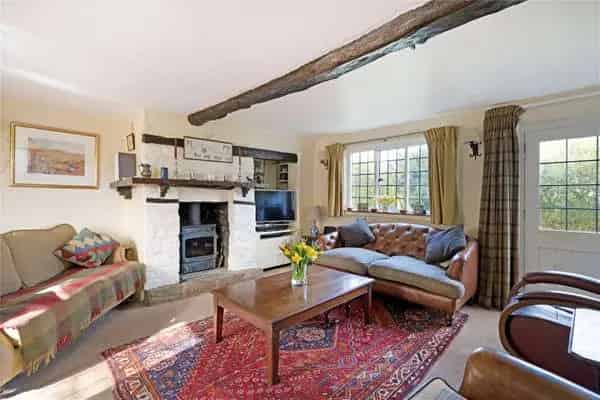 Grade II Listed Thatched Cottage Moreton Pinkney