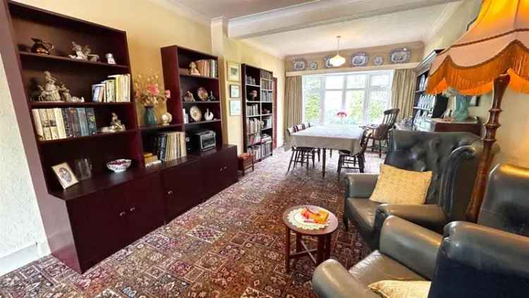5 Bedroom Detached House for Sale near Kings Norton Park