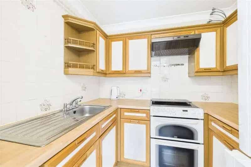 1 Bed Retirement Flat for Sale
