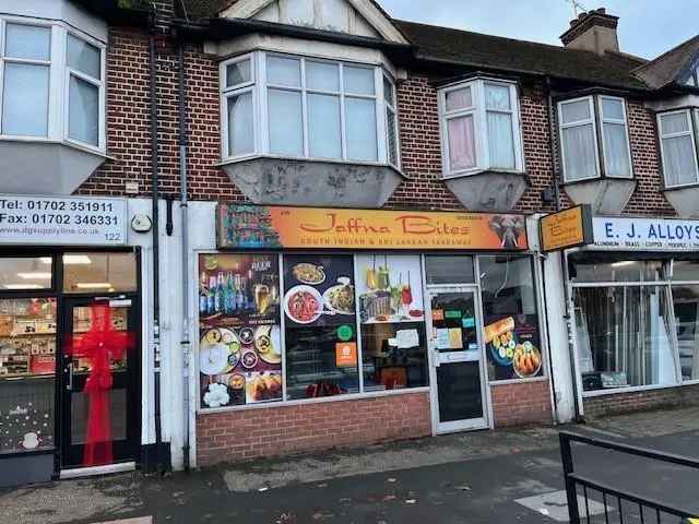 A127 Retail Unit with Kitchen and Storage