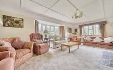 4-Double Bedroom Detached House Yelverton -  Spacious Home with Beautiful Gardens