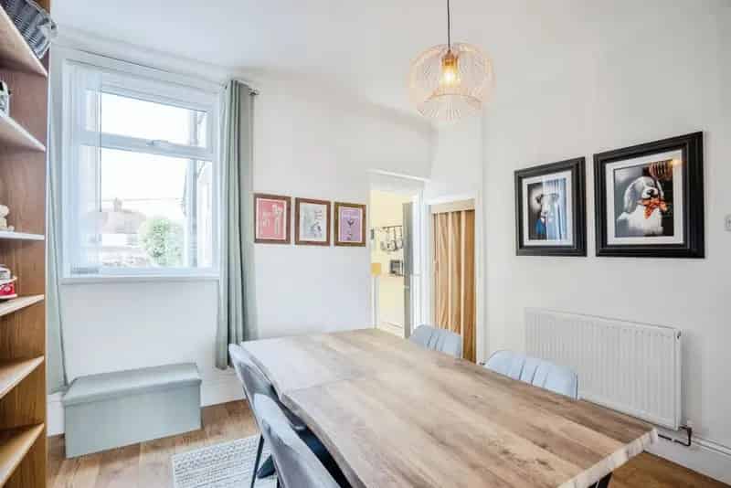 3 bedroom terraced house