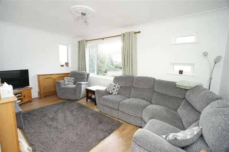 3 Bedroom Semi Detached House For Sale Extended Accommodation Planning Permission