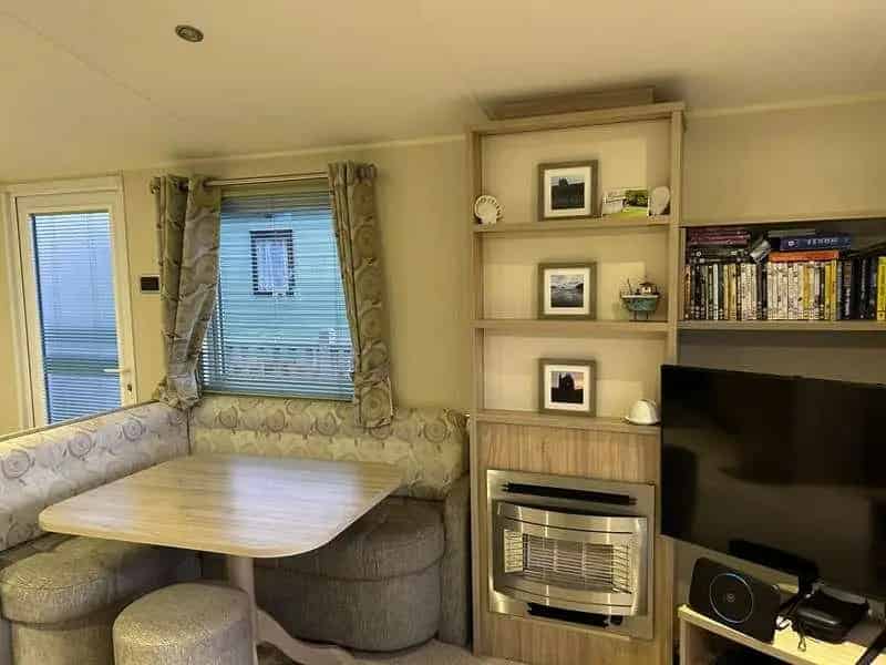 2 Bed Static Caravan for Sale on Holiday Park
