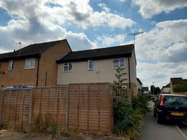 House For Rent in Broxbourne, England