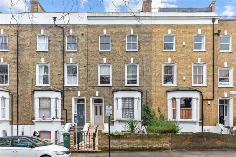 1 Bedroom Flat Highbury N5 Near Transport and Amenities
