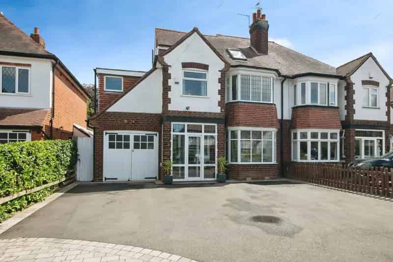 5 Bedroom Semi Detached House For Sale Solihull