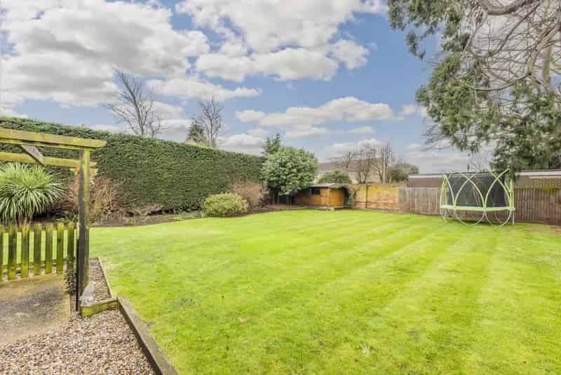 Victorian Detached House 4 Bedrooms March Refurbished