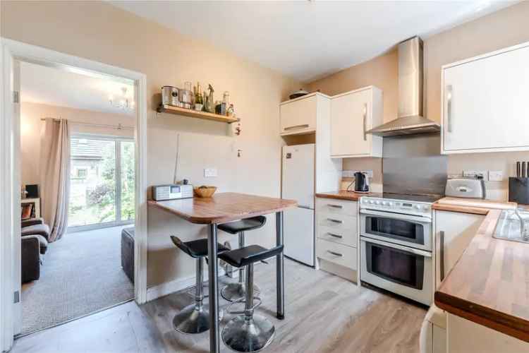 House For Sale in Leeds, England