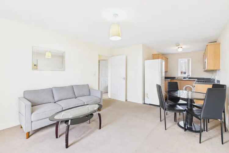 2 Bed Apartment Baronet House Modern Fitted Kitchen Parking