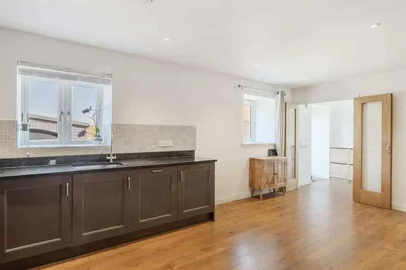 3 Bed Barn Conversion Somerset Countryside