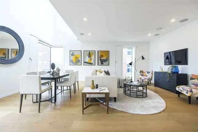 Flat for sale in Blackfriars Road, London SE1