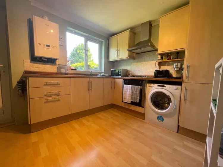 2 Bedroom Semi Detached House to Rent