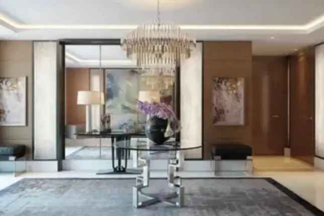 Flat for Sale in The Strand London WC2R