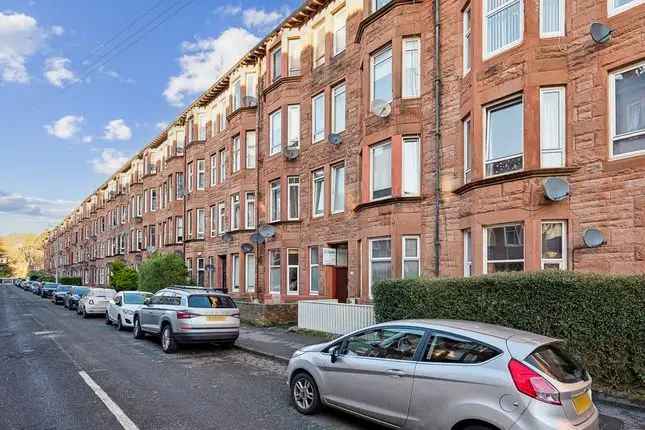 Flat to rent in Cartside Street, Langside, Glasgow G42