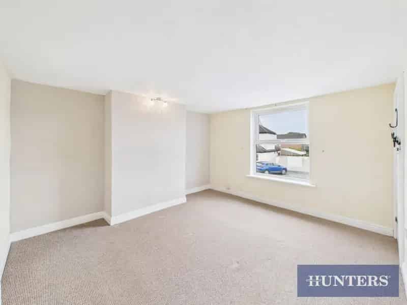 2 bedroom House
 For Sale