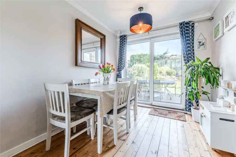 Three Bedroom Detached House in Oulton