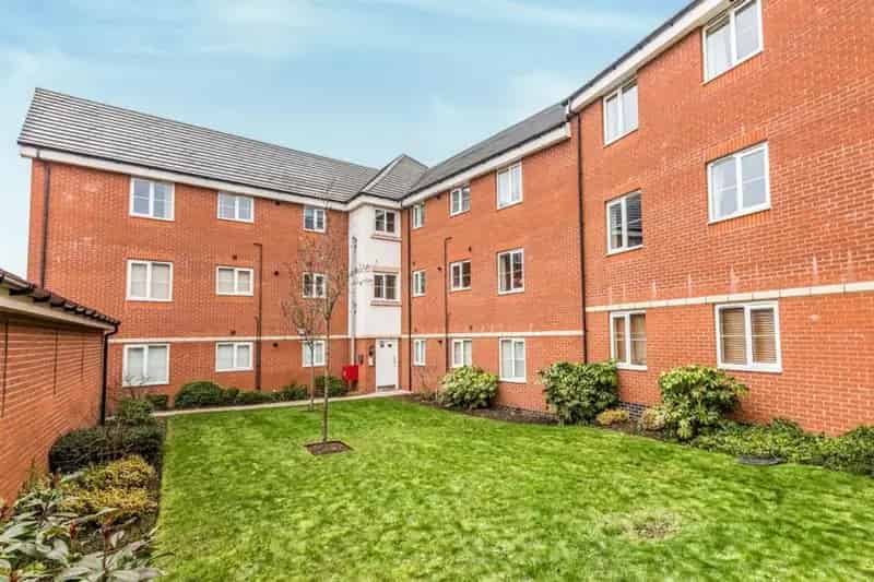 2 Bedroom Flat to Rent Oldbury