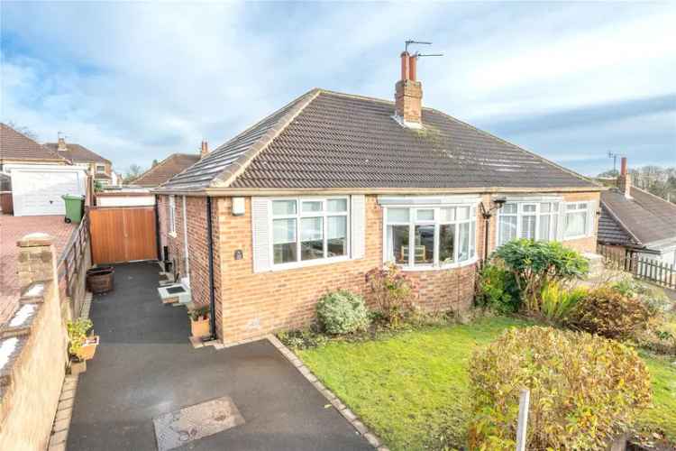 Bungalow For Sale in Leeds, England