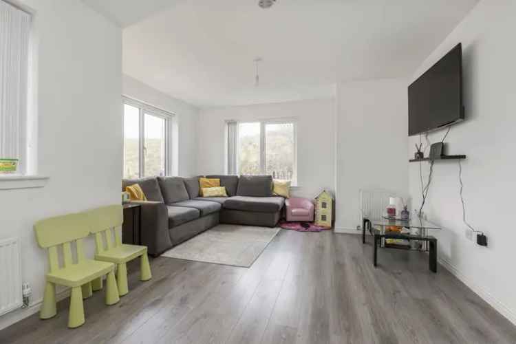 2 Bedroom Ground Floor Flat to Rent