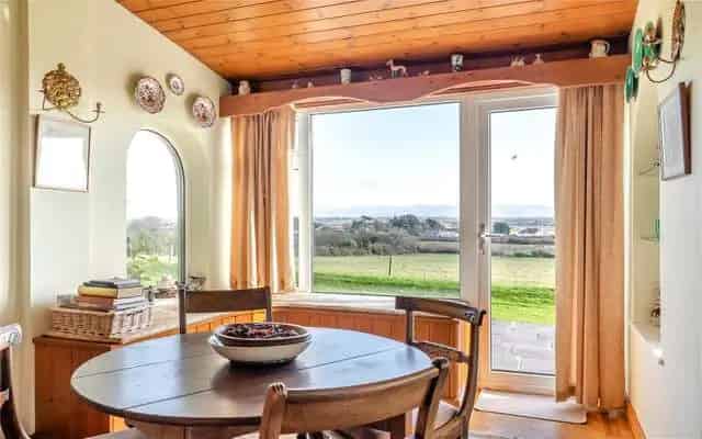 Glan Hwfa: A Charming Family Home with Breathtaking Views