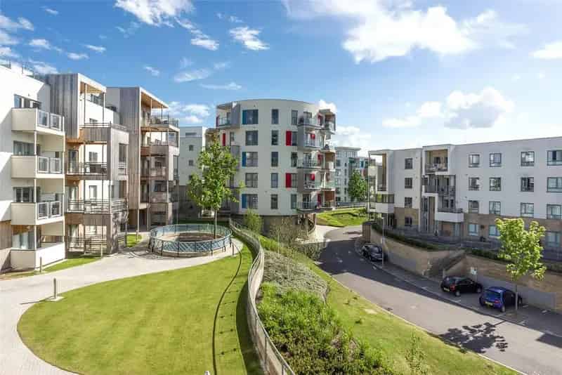 2 Bedroom Apartment for Sale Cambridge