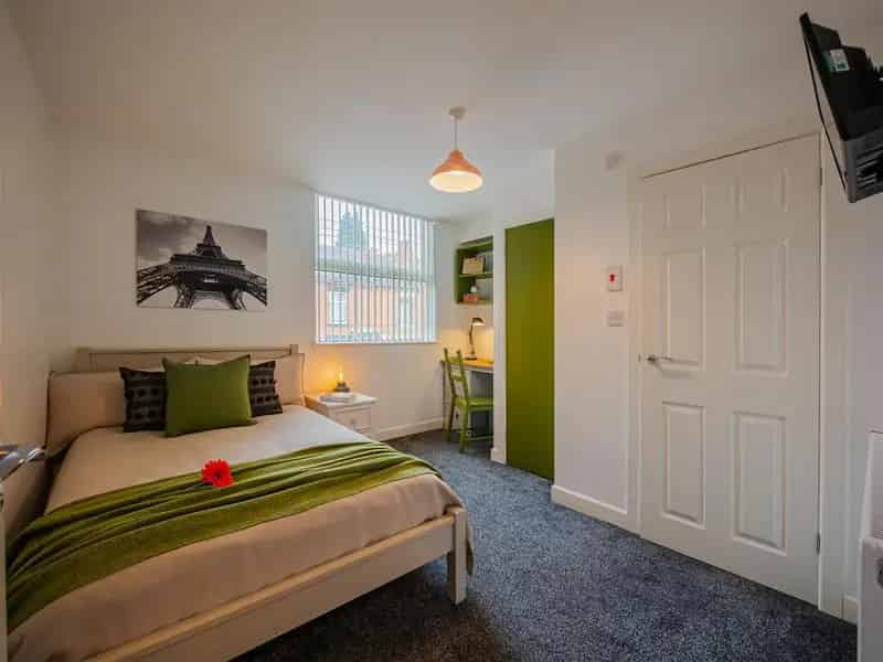 6 Bedroom House Share to Rent