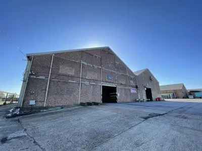 Economical Storage Distribution Space For Light Industrial Agri-tech Businesses